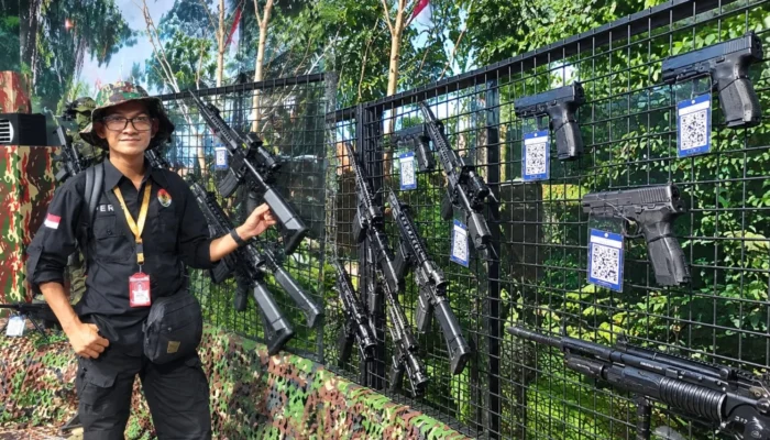 Mengenal Lebih Dekat Senjata Buatan PT Pindad yang Dipamerkan di TNI Fair 2026