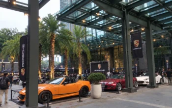 Deretan Mobil Sport Ramaikan Pameran Otomotif di ASHTA SCBD, Geliat Komunitas Premium Makin Kuat