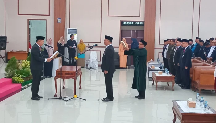 Hariyadi Resmi Jadi Sekda Bangka, Bupati Fery Insani Tekankan Kekompakan Seluruh OPD