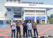 Ada Apa? DPRD Bekasi Usulkan Asep Jadi Bupati Definitif di Tengah Laporan LBH AMPUH ke Mendagri dan Dugaan Jual Beli Kelulusan Pilkades di 18 Desa