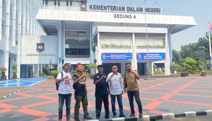 Ada Apa? DPRD Bekasi Usulkan Asep Jadi Bupati Definitif di Tengah Laporan LBH AMPUH ke Mendagri dan Dugaan Jual Beli Kelulusan Pilkades di 18 Desa