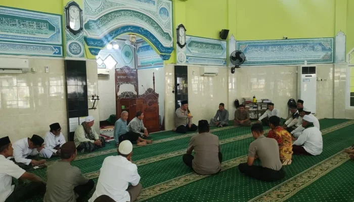 Jumat Keliling, Kapolres Bangka Ajak Masyarakat Bersama-sama Jaga Kamtibmas